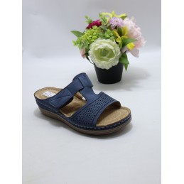 KAPCIE DAMSKIE. SIZE 36/42...
