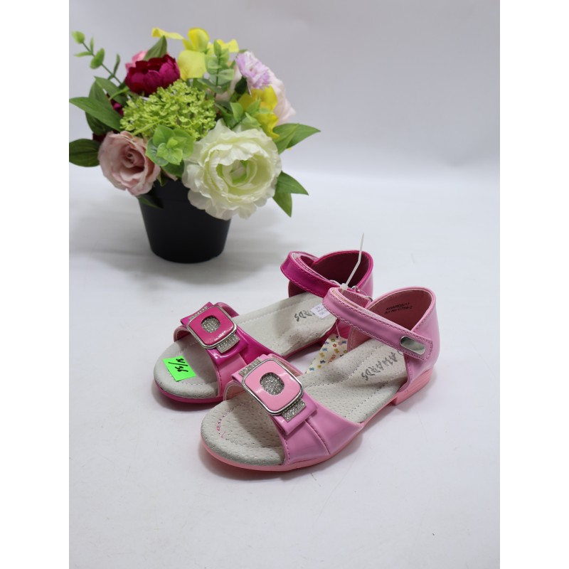 Sandały DZIECIĘCE. SIZE 30/35 (18 PAR/PACZKA) KOLOR JAK NA ZDZIĘCIU