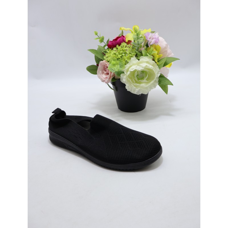 BUTY DAMSKIE. SIZE 36/41 (12 PAR/PACZKA) KOLOR JAK NA ZDZIĘCIU