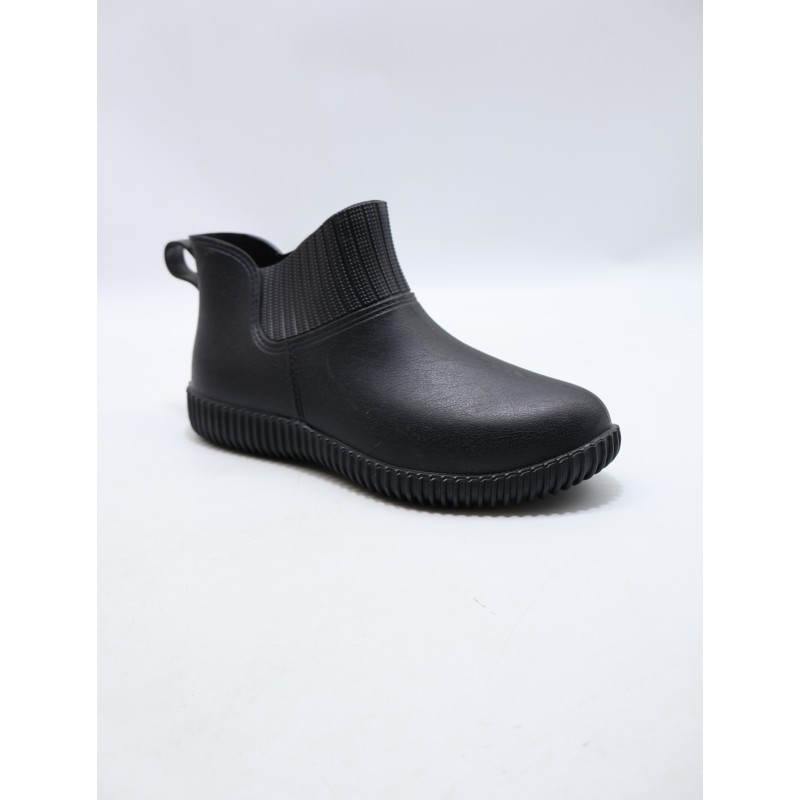 BUTY DAMSKIE. SIZE 35/40 (12 PAR/PACZKA) KOLOR JAK NA ZDZIĘCIU