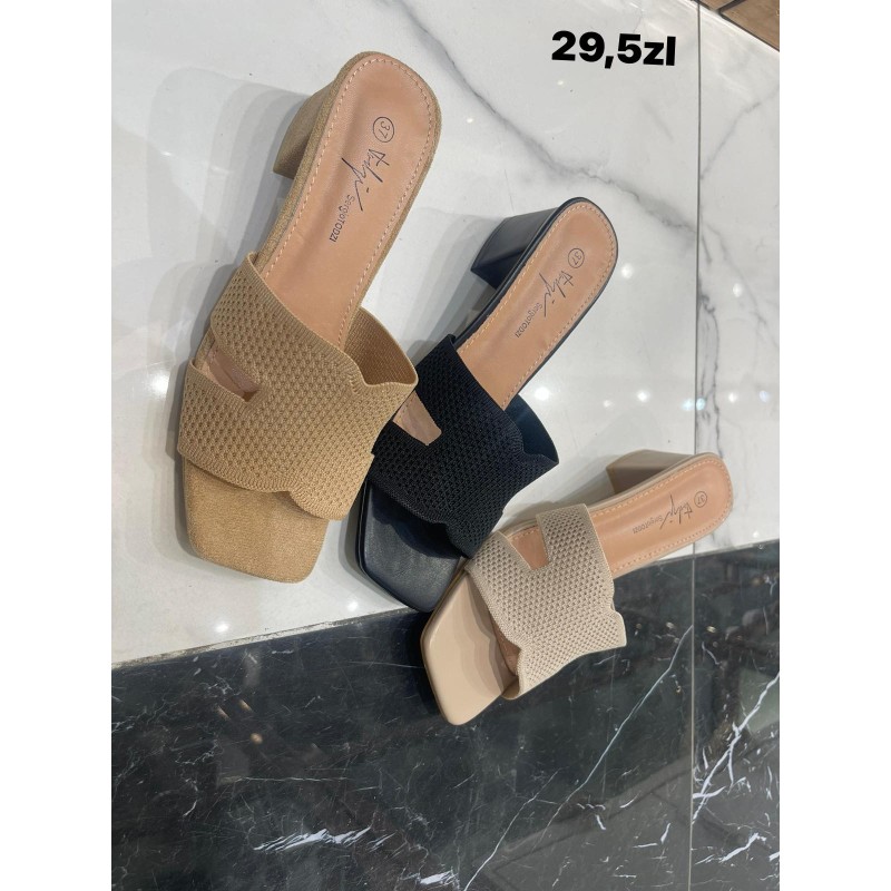 Buty Klapki Damskie(36-41,12par)Kolor Jak na zdzięciu