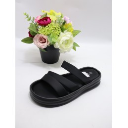 KAPCIE DAMSKIE. SIZE 36/41...