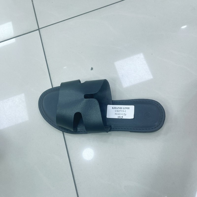 Buty Klapki Damskie (36-41,12par)Kolor Jak na zdzięciu
