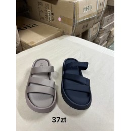 Buty Klapki...