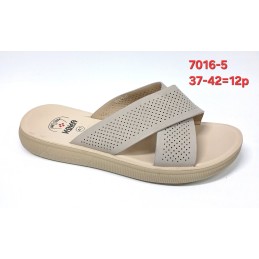 Buty klapki...