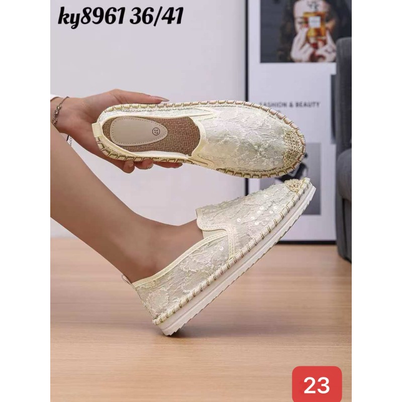 Buty  Półbuty DAMSKIE (36-41,12par)Kolor Jak na zdzięciu