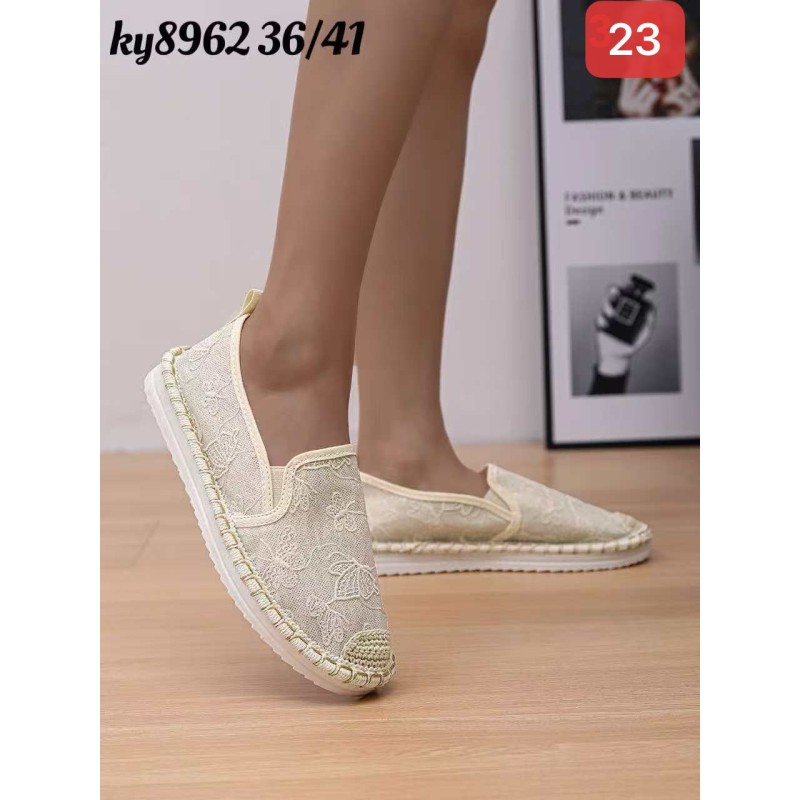 Buty  Półbuty DAMSKIE (36-41,12par)Kolor Jak na zdzięciu