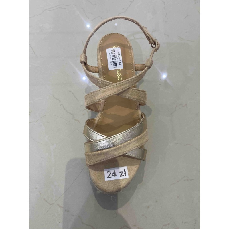 Buty Sandały DAMSKIE (36-41,12par)Kolor Jak na zdzięciu
