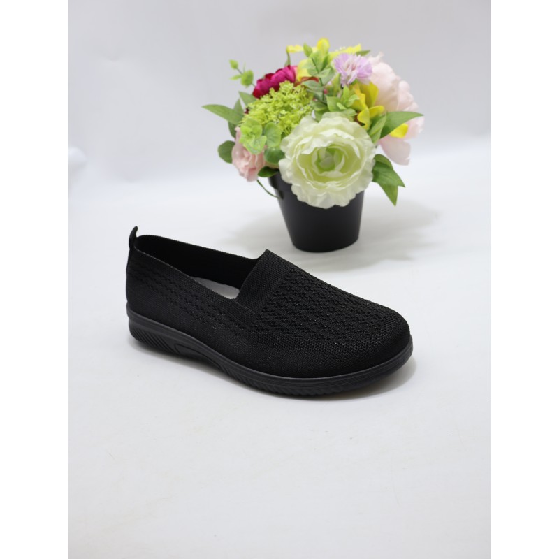 BUTY DAMSKIE . SIZE 36/41 (12 PAR/PACZKA) KOLOR JAK NA ZDZIĘCIU