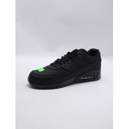 BUTY MĘSKIE  . SIZE 41/46 (12 PAR/PACZKA) KOLOR JAK NA ZDZIĘCIU