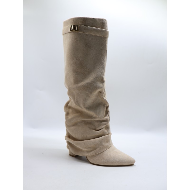 BOTKI DAMSKIE . SIZE 36/41 (12 PAR/PACZKA) KOLOR JAK NA ZDZIĘCIU