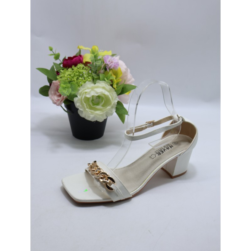 Sandały DAMSKIE . SIZE 36/41 (12 PAR/PACZKA) KOLOR JAK NA ZDZIĘCIU