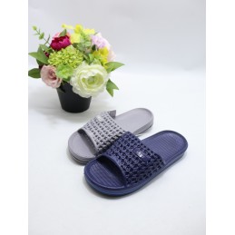 KAPCIE DAMSKIE . SIZE 36/41...