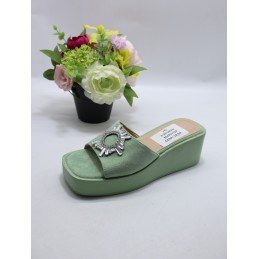 KAPCIE DAMSKIE . SIZE 36/40...