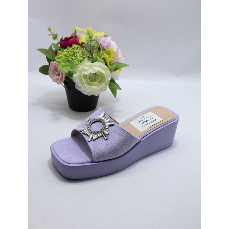 KAPCIE DAMSKIE . SIZE 37/40 (12 PAR/PACZKA) KOLOR JAK NA ZDZIĘCIU