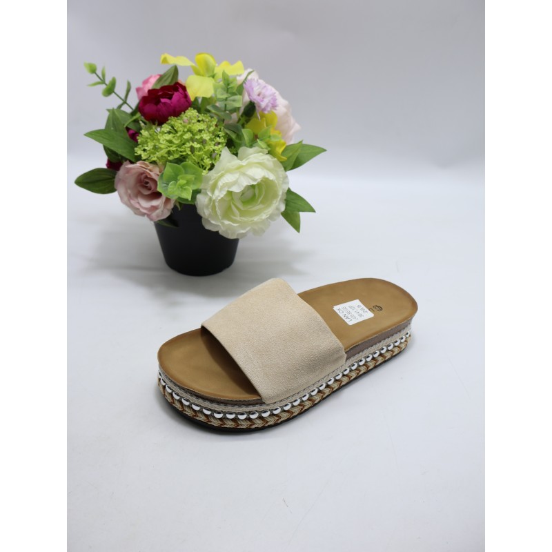 KAPCIE DAMSKIE . SIZE 36/41 (12 PAR/PACZKA) KOLOR JAK NA ZDZIĘCIU