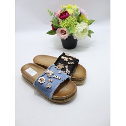 KAPCIE DAMSKIE . SIZE 36/41...