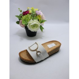 KAPCIE DAMSKIE . SIZE 36/41...