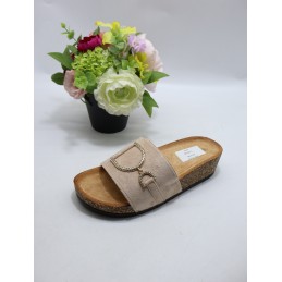 KAPCIE DAMSKIE . SIZE 36/41...