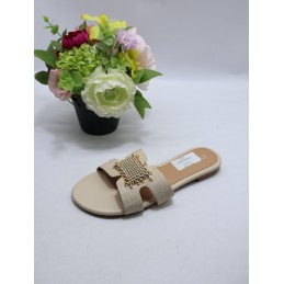 KAPCIE DAMSKIE . SIZE 36/41...