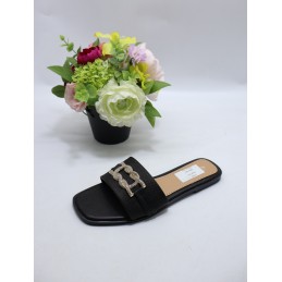 KAPCIE DAMSKIE . SIZE 36/41...