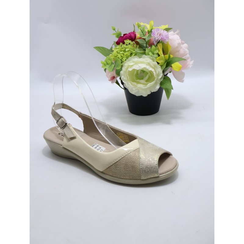 KAPCIE DAMSKIE. SIZE 36/41 (12 PAR/PACZKA) KOLOR JAK NA ZDZIĘCIU