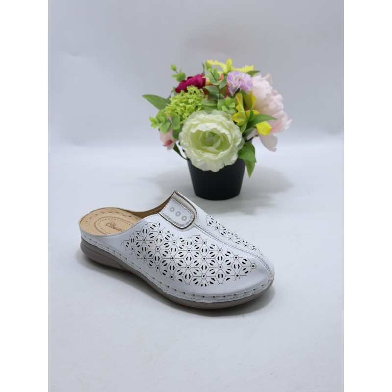 KAPCIE DAMSKIE. SIZE 36/42 (12 PAR/PACZKA) KOLOR JAK NA ZDZIĘCIU