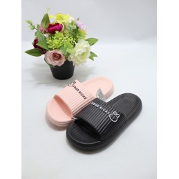 KAPCIE DAMSKIE. SIZE 36/41...