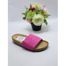 KAPCIE DAMSKIE. SIZE: 36/41...