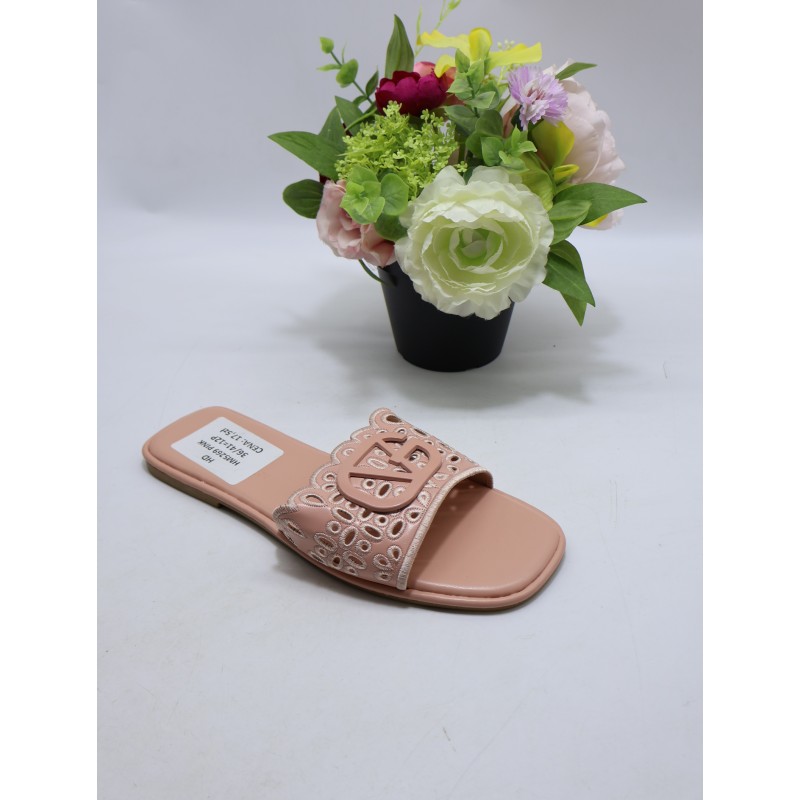 KAPCIE DAMSKIE. SIZE: 36/41 (12 PAR/PACZKA) KOLOR JAK NA ZDZIĘCIU