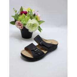 KAPCIE DAMSKIE. SIZE: 36/42...