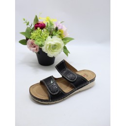 KAPCIE DAMSKIE. SIZE: 36/41...