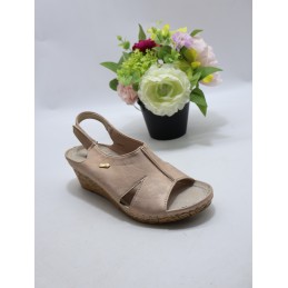 KAPCIE DAMSKIE. SIZE: 36/41...