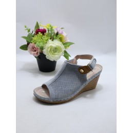 KAPCIE DAMSKIE. SIZE: 36/41...