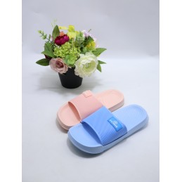 KAPCIE DAMSKIE. SIZE: 36/41...