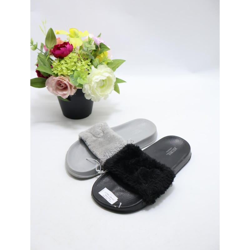 KAPCIE DAMSKIE. SIZE: 36/41 (24 PAR/PACZKA) KOLOR JAK NA ZDZIĘCIU