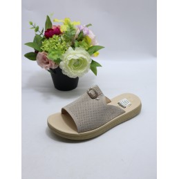 KAPCIE DAMSKIE. SIZE: 37/42...