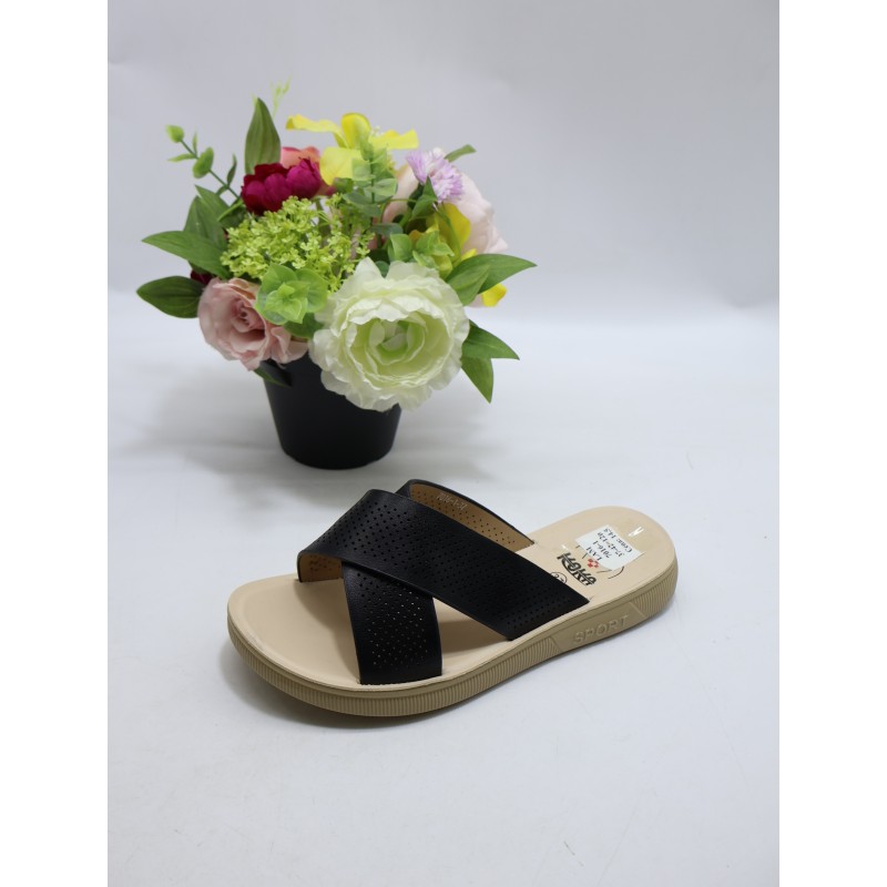 KAPCIE DAMSKIE. SIZE: 37/42 (12 PAR/PACZKA) KOLOR JAK NA ZDZIĘCIU