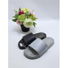KAPCIE DAMSKIE. SIZE: 36/41...
