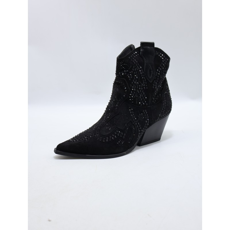 BUTY DAMSKIE. SIZE: 36/41 (12 PAR/PACZKA) KOLOR JAK NA ZDZIĘCIU