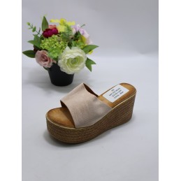 KAPCIE DAMSKIE. SIZE: 37/41...