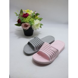 KAPCIE DAMSKIE. SIZE: 36/41...