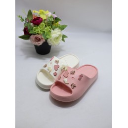 KAPCIE DAMSKIE. SIZE: 36/41...