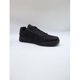 BUTY MĘSKIE. SIZE: 47/49 (8 PAR/PACZKA) KOLOR JAK NA ZDZIĘCIU