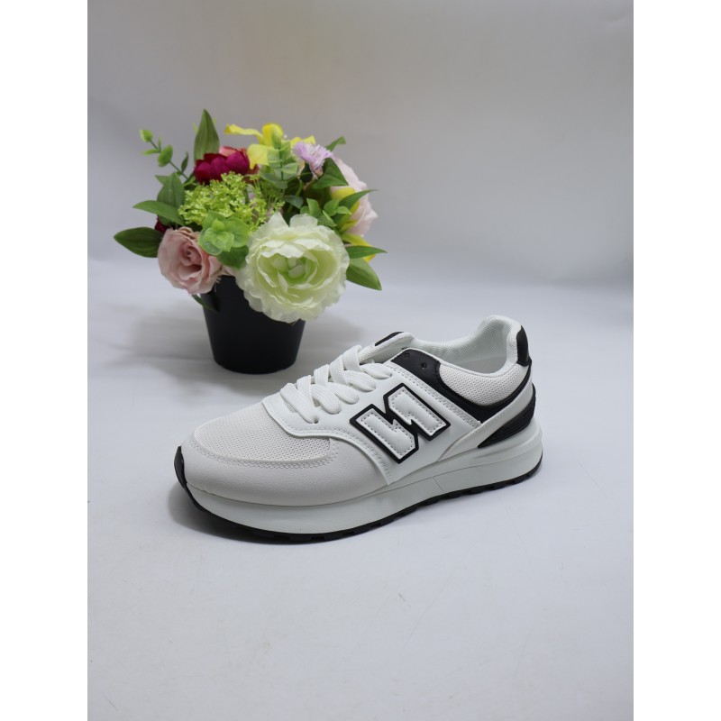 BUTY DAMSKIE. SIZE: 36/41 (12 PAR/PACZKA) KOLOR JAK NA ZDZIĘCIU