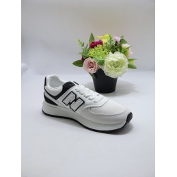 BUTY DAMSKIE. SIZE: 36/41 (12 PAR/PACZKA) KOLOR JAK NA ZDZIĘCIU
