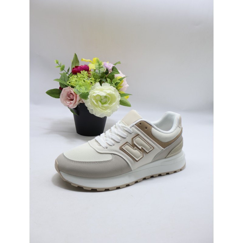 BUTY DAMSKIE. SIZE: 36/41 (12 PAR/PACZKA) KOLOR JAK NA ZDZIĘCIU