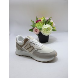 BUTY DAMSKIE. SIZE: 36/41 (12 PAR/PACZKA) KOLOR JAK NA ZDZIĘCIU