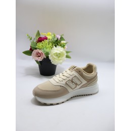 BUTY DAMSKIE. SIZE: 36/41 (12 PAR/PACZKA) KOLOR JAK NA ZDZIĘCIU