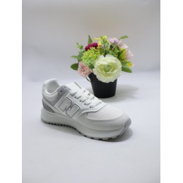 BUTY DAMSKIE. SIZE: 36/41 (12 PAR/PACZKA) KOLOR JAK NA ZDZIĘCIU